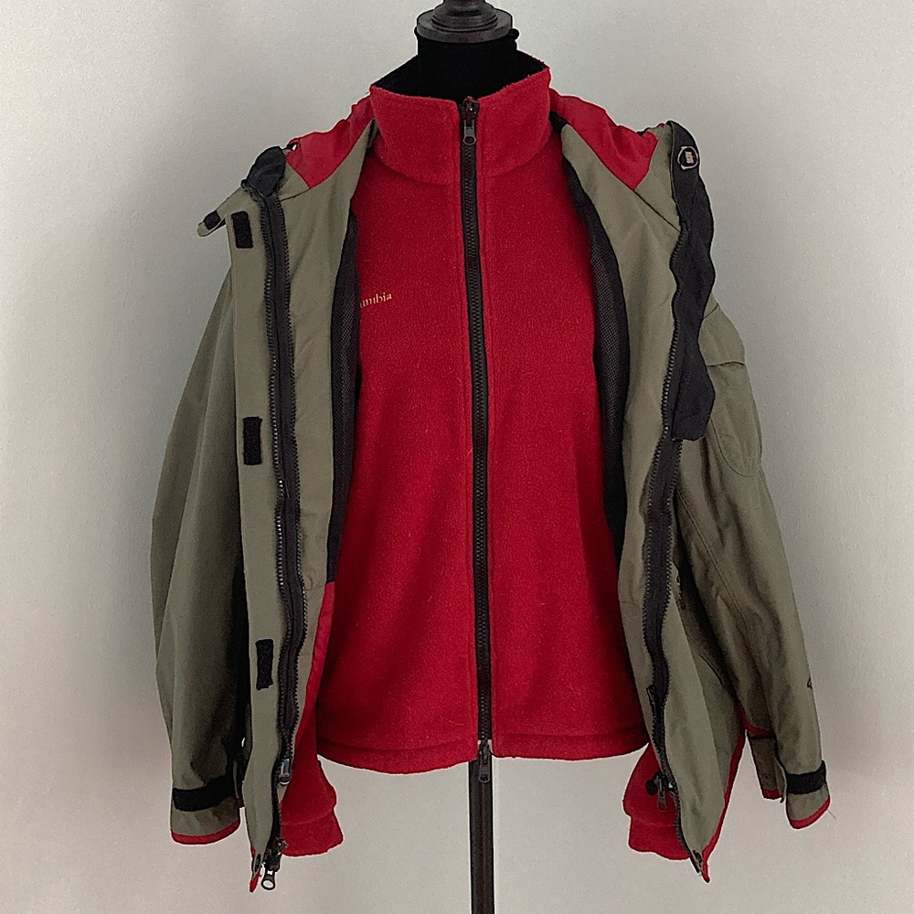 Columbia Titanium Snowboard Ski Jacket Waterproof Olive Green Red Women’s Size M